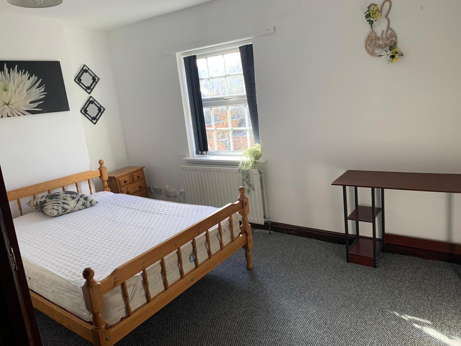 Ensuite Near Centre Apartment Nottingham